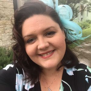 Meet your Posher, Courtney